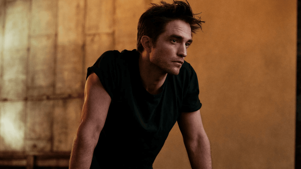 Robert Pattinson's Body Measurements and Fit Factor