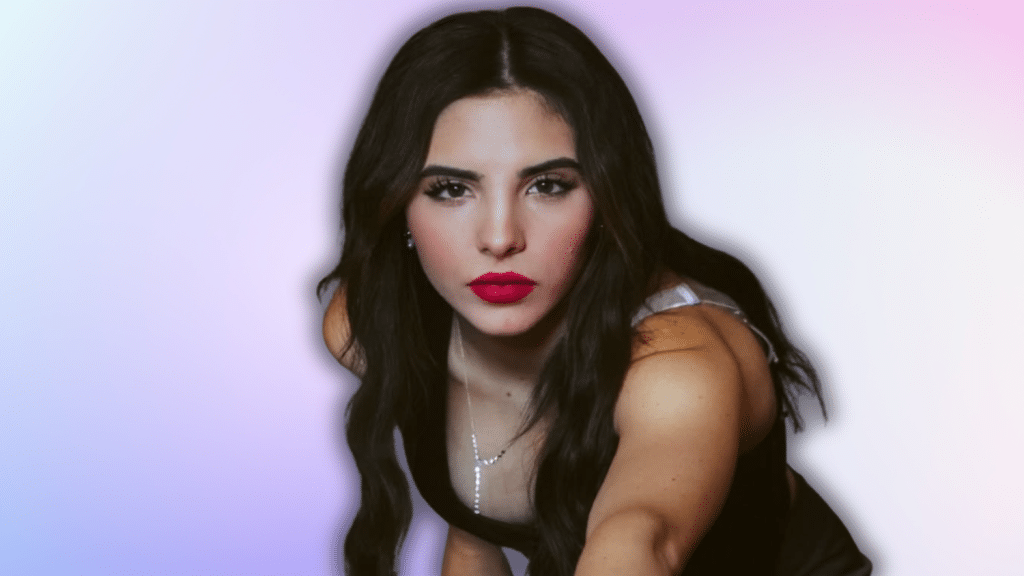 What is Chelsie Deville's Current Net Worth?